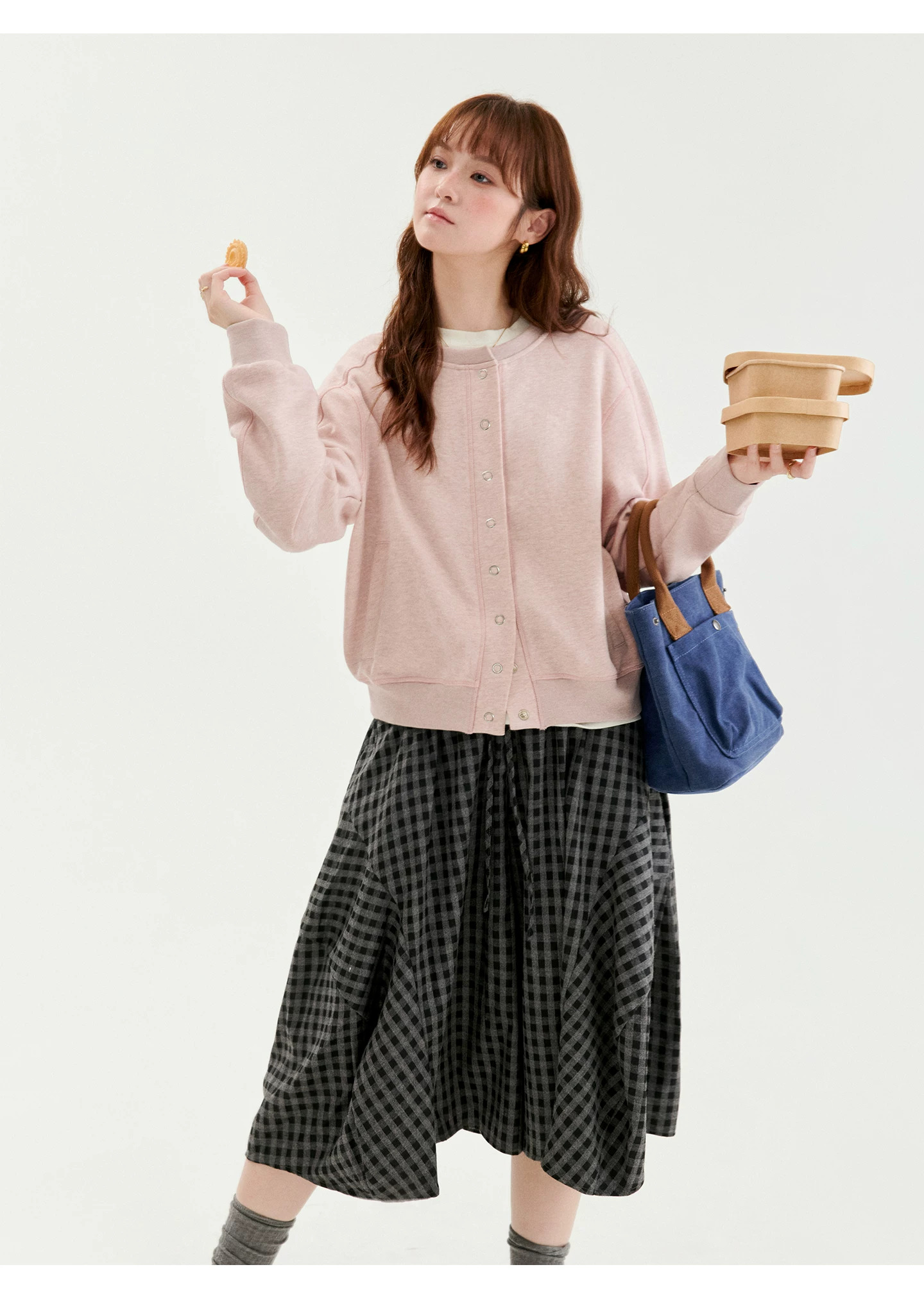 少女感粉紅摁扣衛衣外套女秋季新款寬鬆長袖上衣,少女感粉紅摁扣衛衣外套女秋季新款寬鬆長袖上衣,HBFW5006,少女感粉紅摁扣衛衣外套女秋季新款寬鬆長袖上衣,青春休閒,舒適面料
