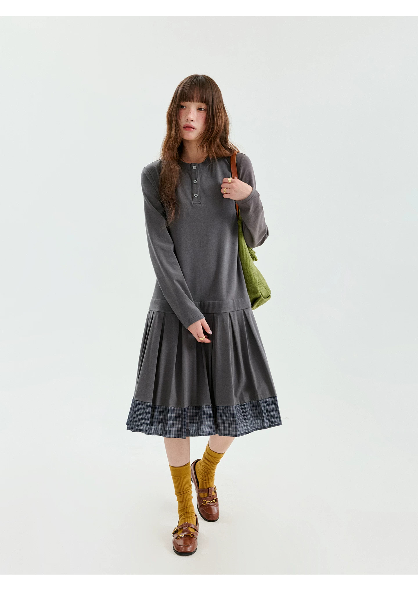 韓系拼接格紋百褶洋裝女秋新款減齡長袖T恤裙,韓系拼接格紋百褶洋裝女秋新款減齡長袖T恤裙,HBFW7014,韓系拼接格紋百褶洋裝女秋新款減齡長袖T恤裙,格紋拼接,舒適面料