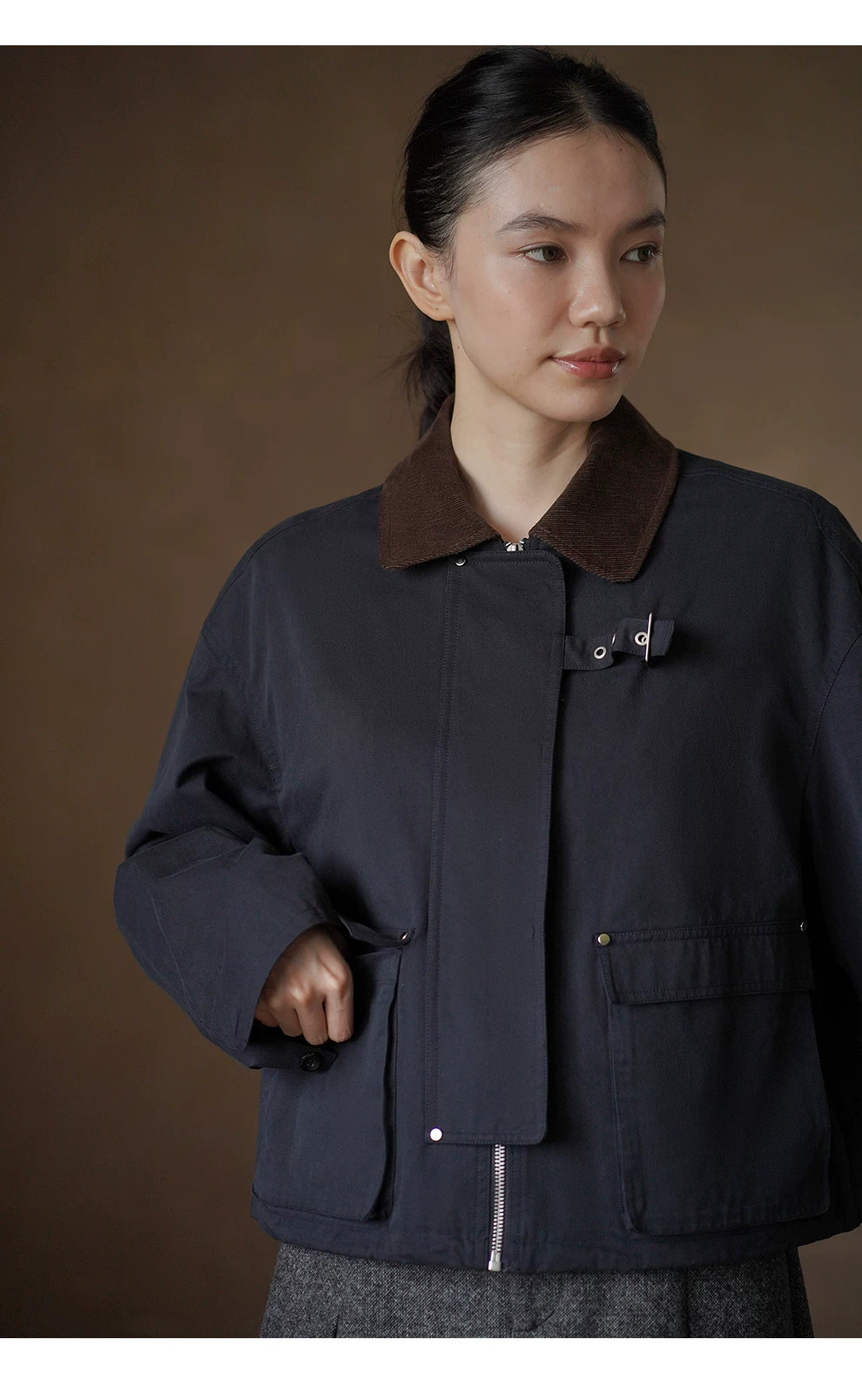 挺括100棉工裝感燈芯絨撞色翻領短版寬鬆顯瘦夾克外套女,挺括100棉工裝感燈芯絨撞色翻領短版寬鬆顯瘦夾克外套女,HBFW5024,挺括100棉工裝感燈芯絨撞色翻領短版寬鬆顯瘦夾克外套女,中性夾克,全棉面料