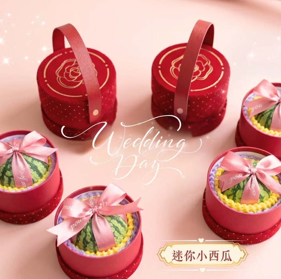 山茶花✨迷你小西瓜禮盒,需預購商品,QS31100002,山茶花✨迷你小西瓜禮盒,此為預購商品~依照季節是否有產品才能出貨,有意者詢問客服在下單訂購